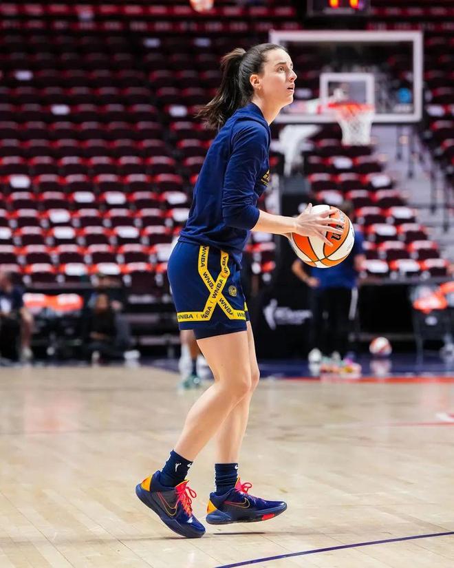Kobe 5」新联名提前上脚发售日锁定！九游会真人游戏第一品牌市售确认！「科比(图7)